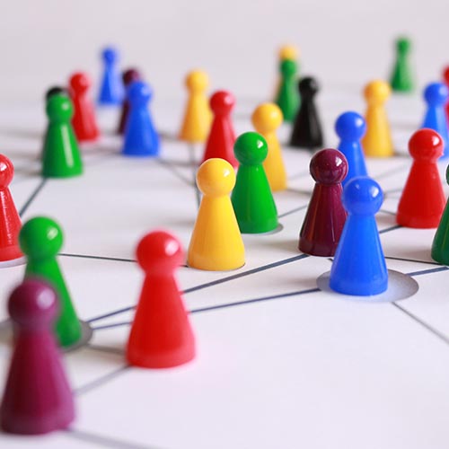 A Breakdown in the History of Social Networking